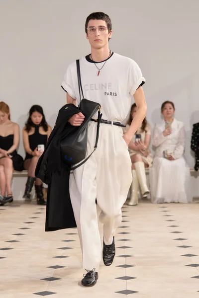 Look 5